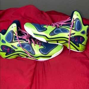 UA Anatomix Curry E24